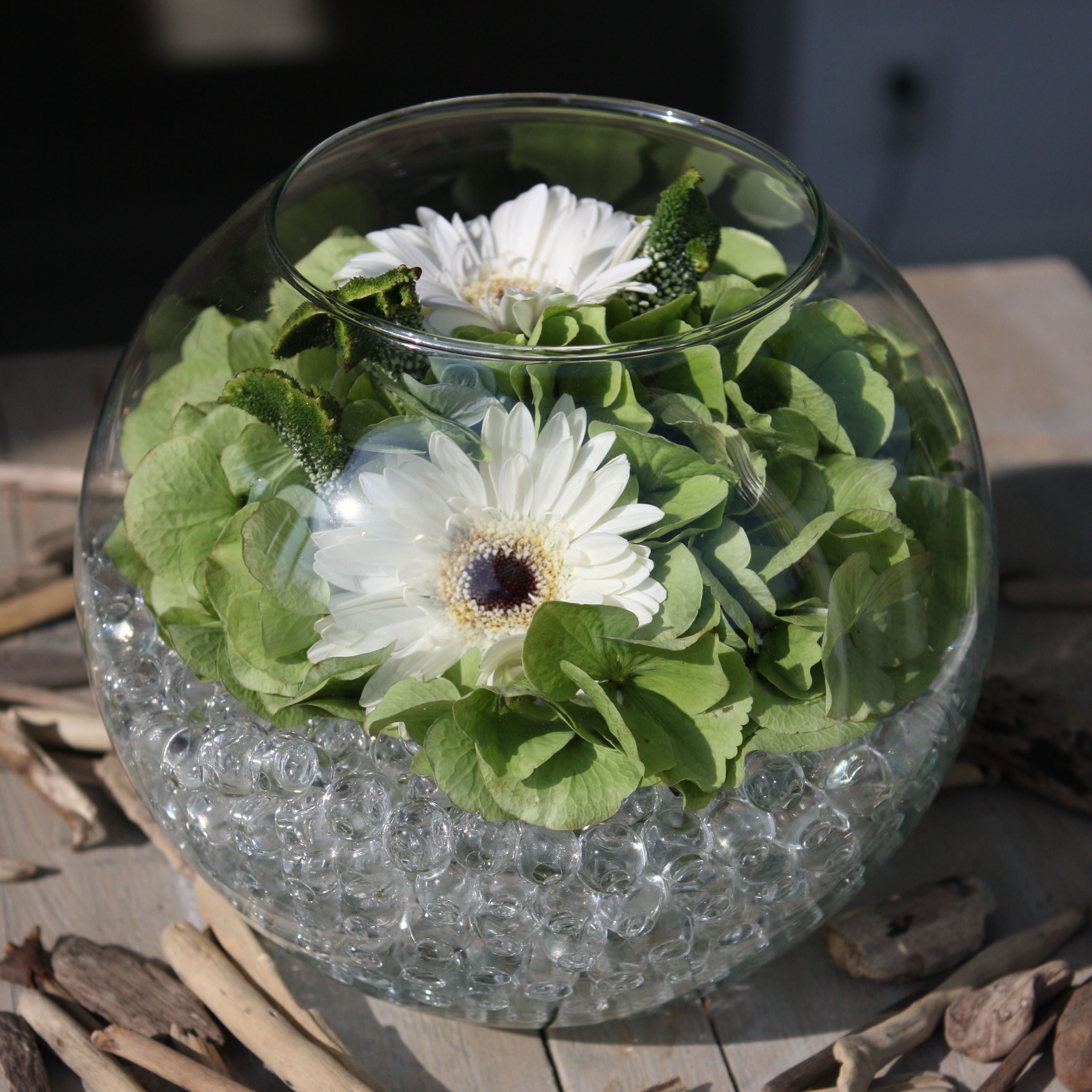 Peixeres de vidre combinables amb gelatina per a composicions florals